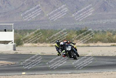 media/Nov-01-2025-CVMA (Sat) [[fc0f7531b8]]/Race 7-Formula Twins-Formula 40 UL/